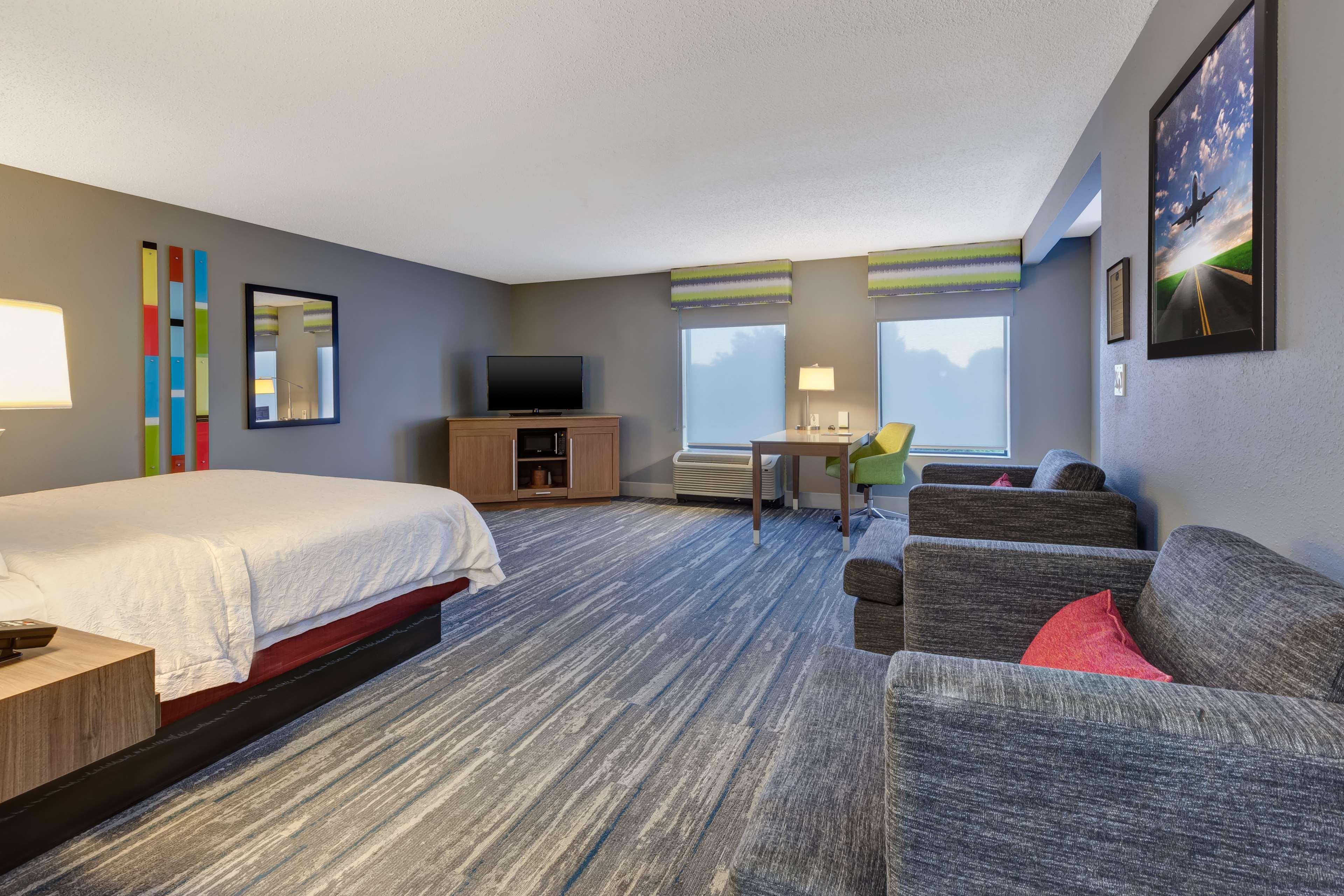 Hampton Inn Cincinnati Airport-North Хеброн Экстерьер фото