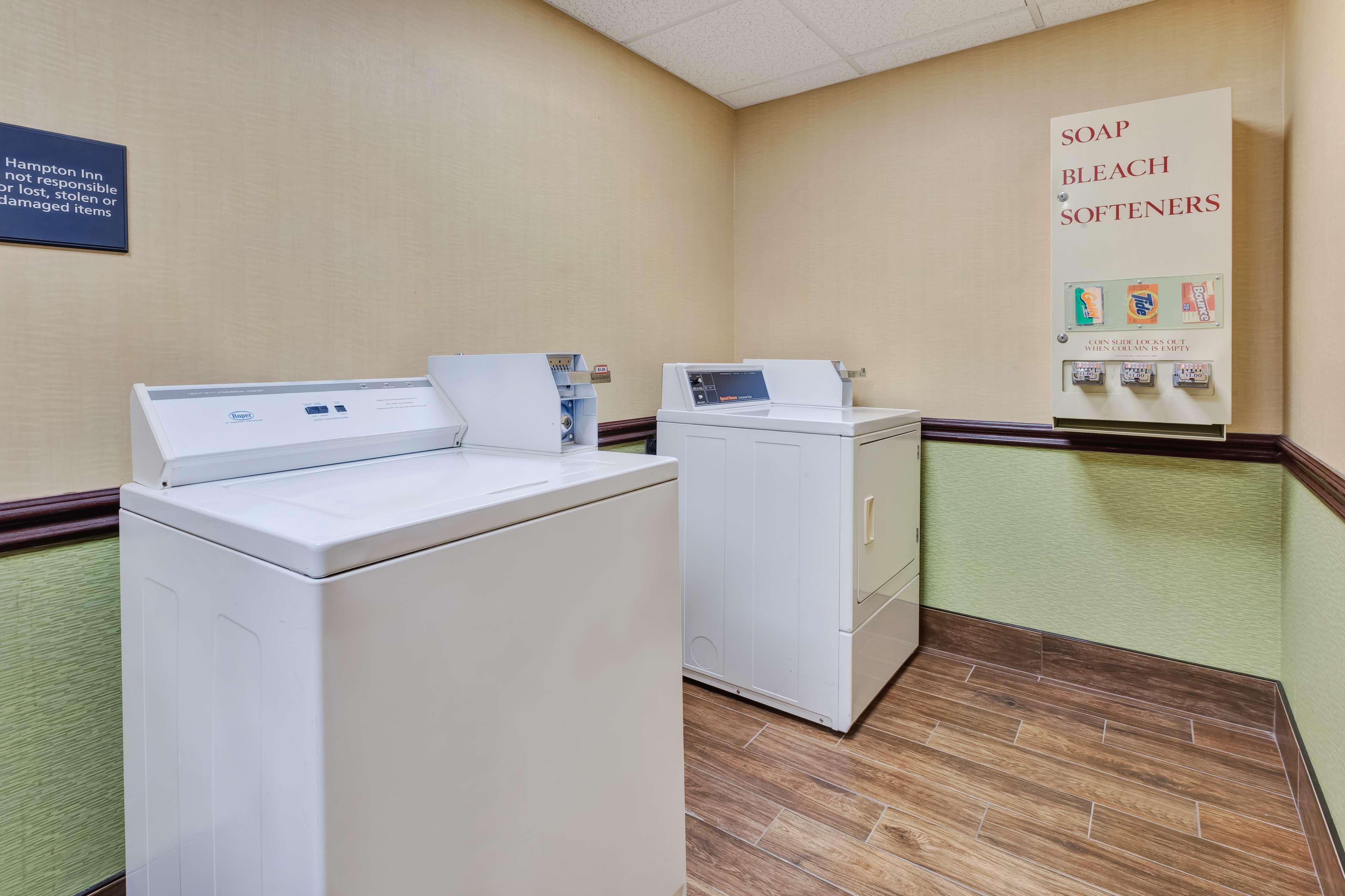 Hampton Inn Cincinnati Airport-North Хеброн Экстерьер фото