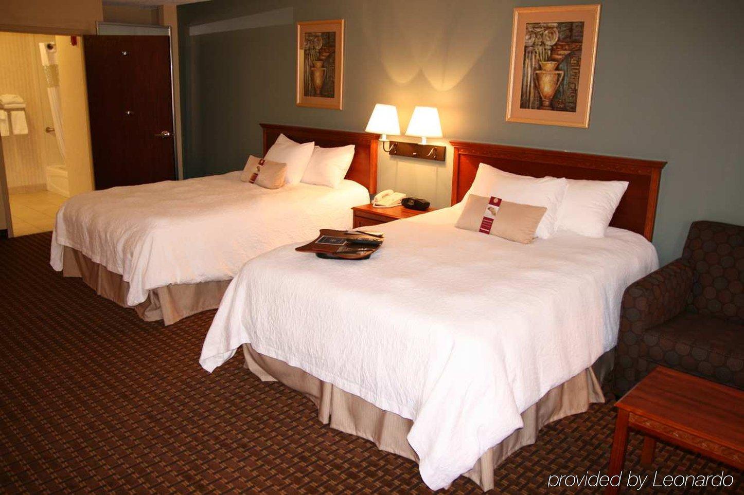 Hampton Inn Cincinnati Airport-North Хеброн Номер фото